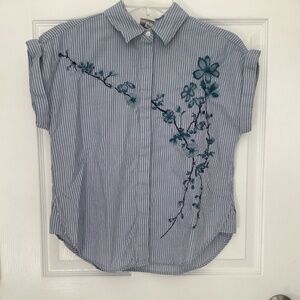A New Day Blue/White Striped Floral Embroidered Shirt Size S NEW WITHOUT TAGS